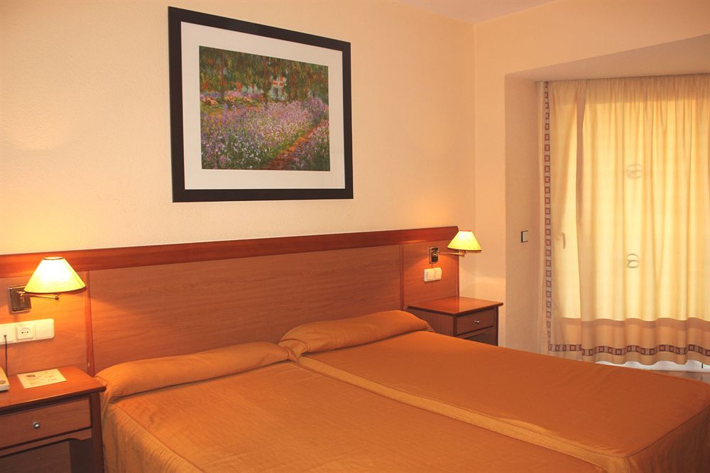 AluaSoul Costa Málaga - Adults recommended Hotel Torremolinos Szoba fotó
