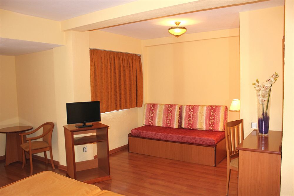 AluaSoul Costa Málaga - Adults recommended Hotel Torremolinos Szoba fotó